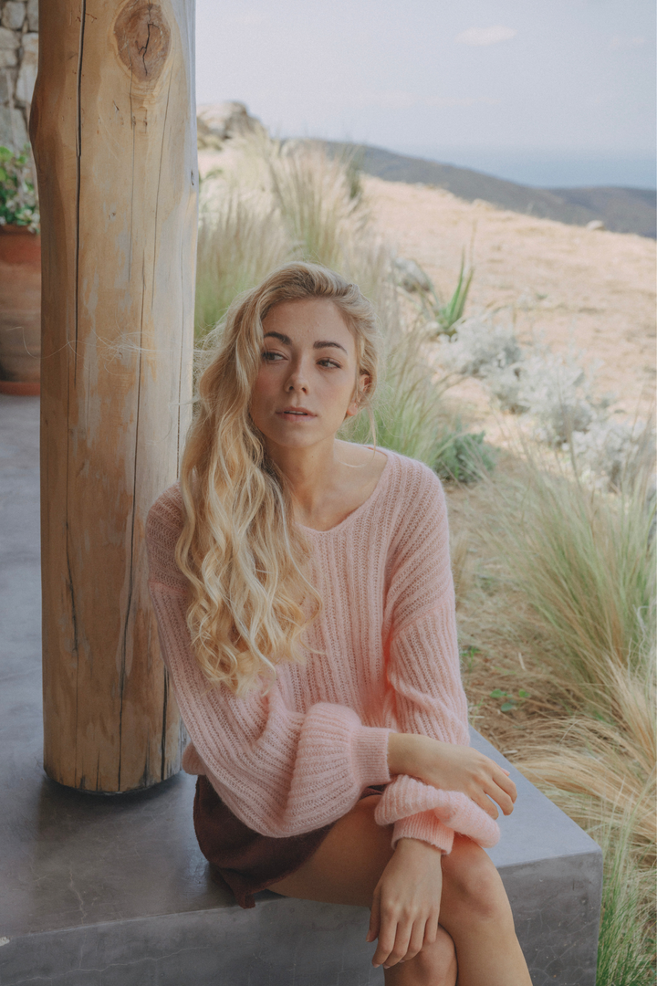 Delphine Cloud Pink Pullover